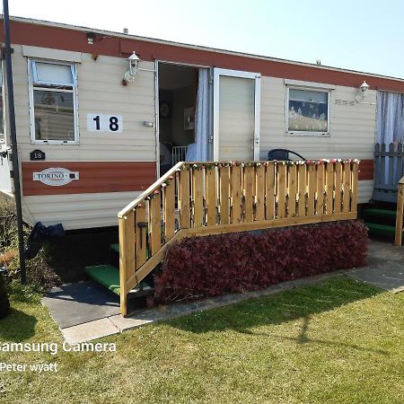 Gina'S Static Caravan,118 Sandsgate Хемсби Экстерьер фото