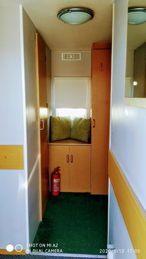 Gina'S Static Caravan,118 Sandsgate Хемсби Экстерьер фото